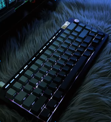 RECCAZR R66 gaming keyboard