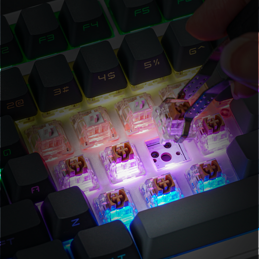 RECCAZR has developed a high-performance switch with excellent sound and touch-RECCAZR Ice Pink Linear
